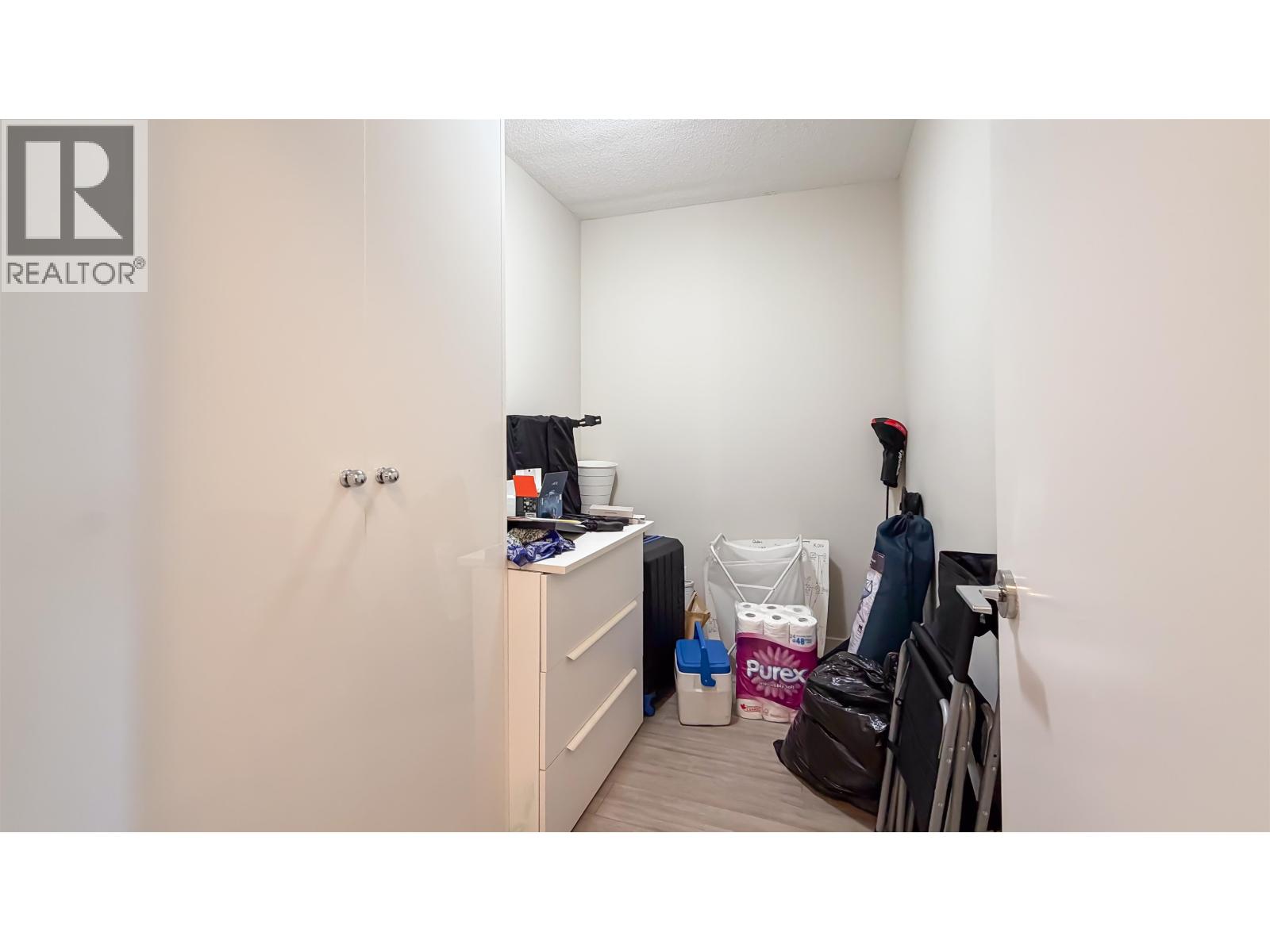 2006 570 EMERSON STREET, Coquitlam