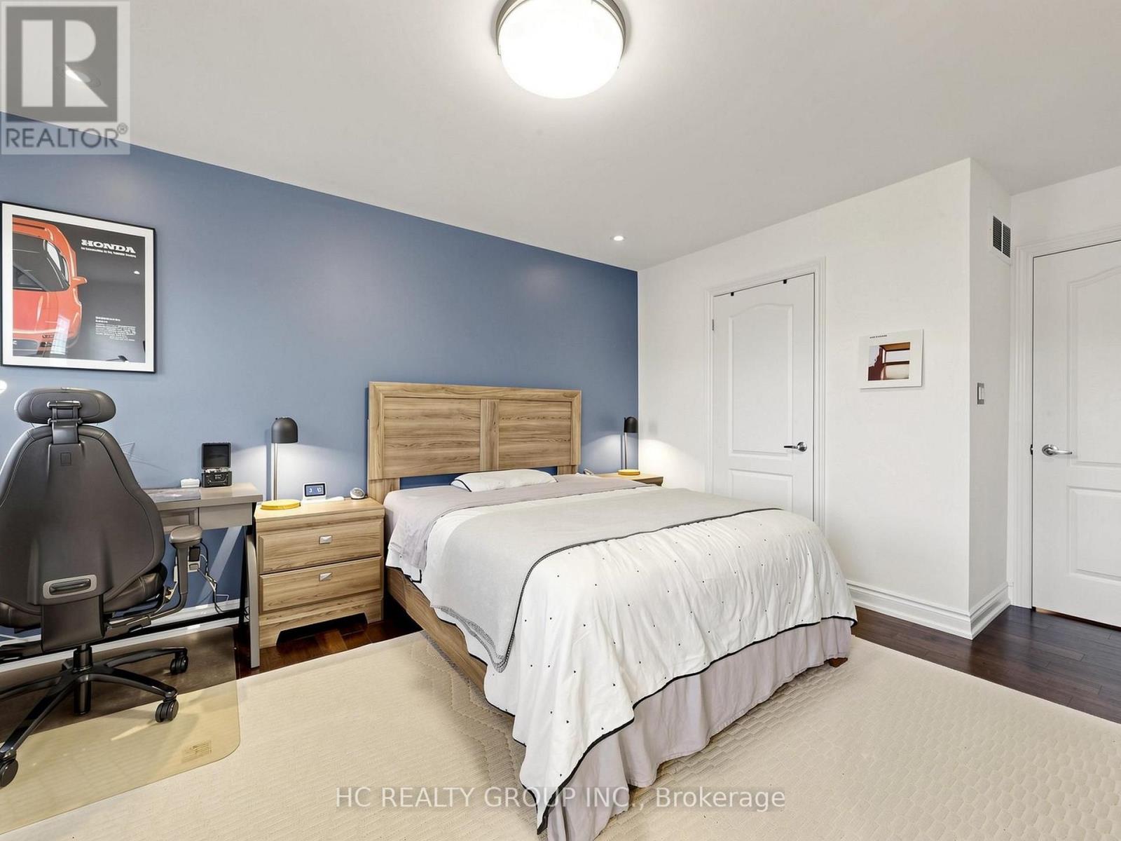 1116 VETERANS WAY - Image 24