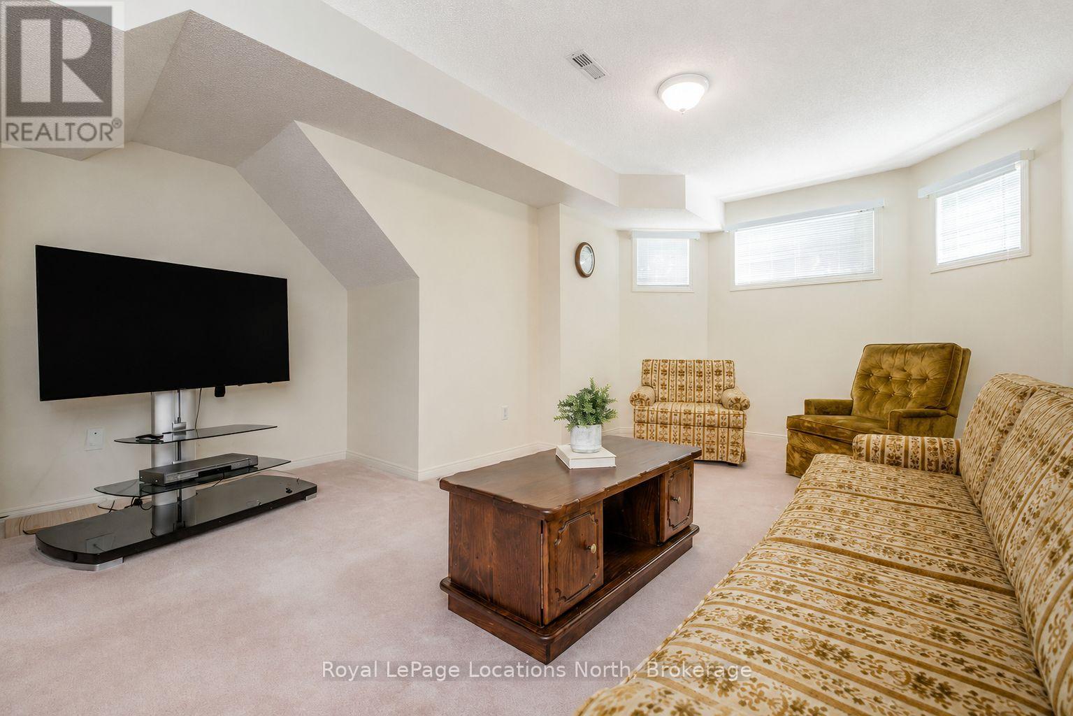 31 BROUWER CRESCENT - Image 20