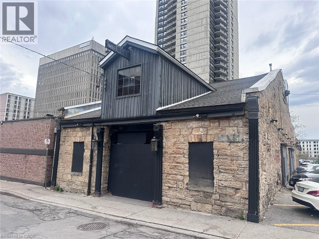 33 Bowen St.