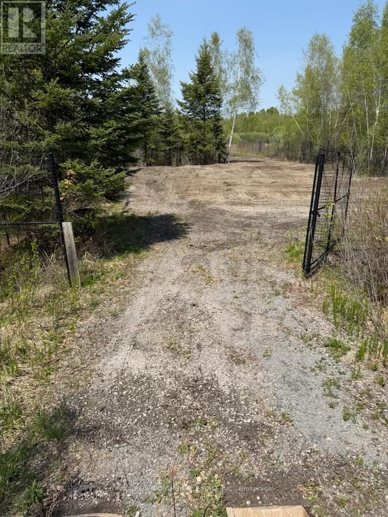 Land for Sale in Ottawa – 2667 RUSSLAND ROAD, Ottawa – MLS# X12881396 - Image 17