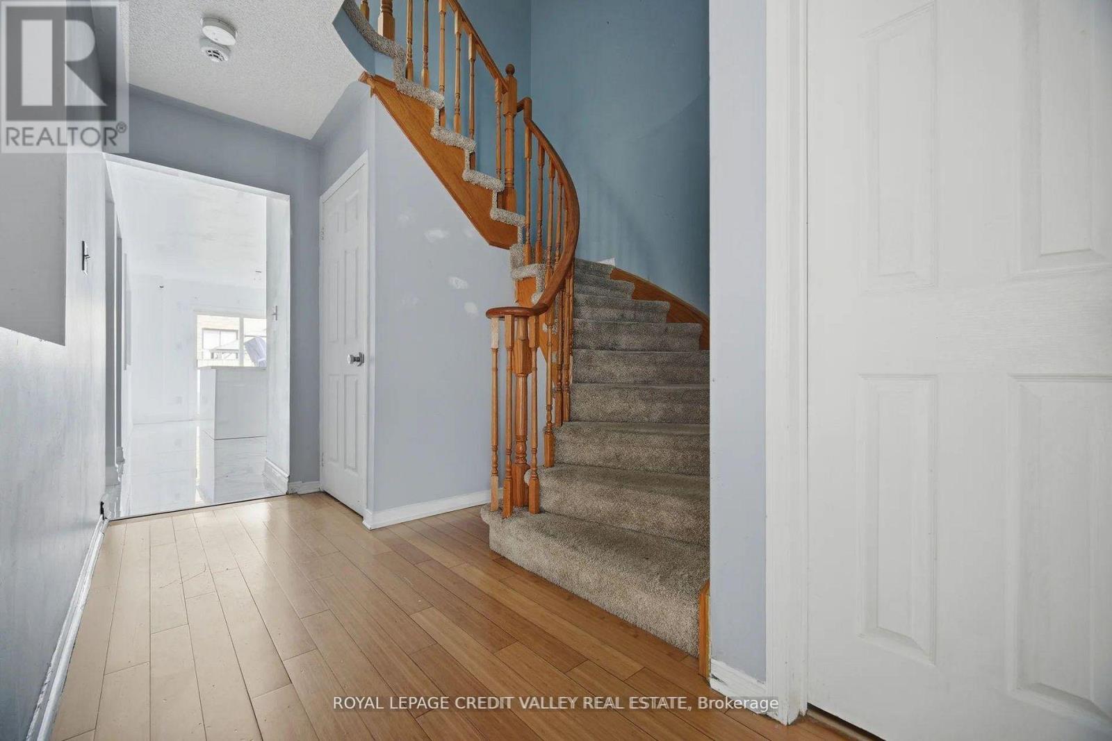 23 CAPISTRO STREET - 20