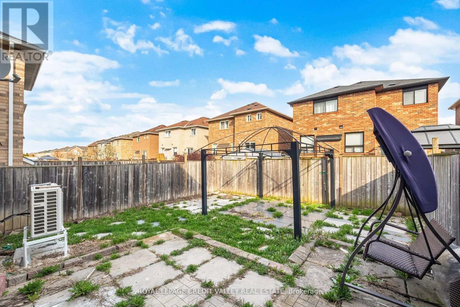 23 CAPISTRO STREET - 50
