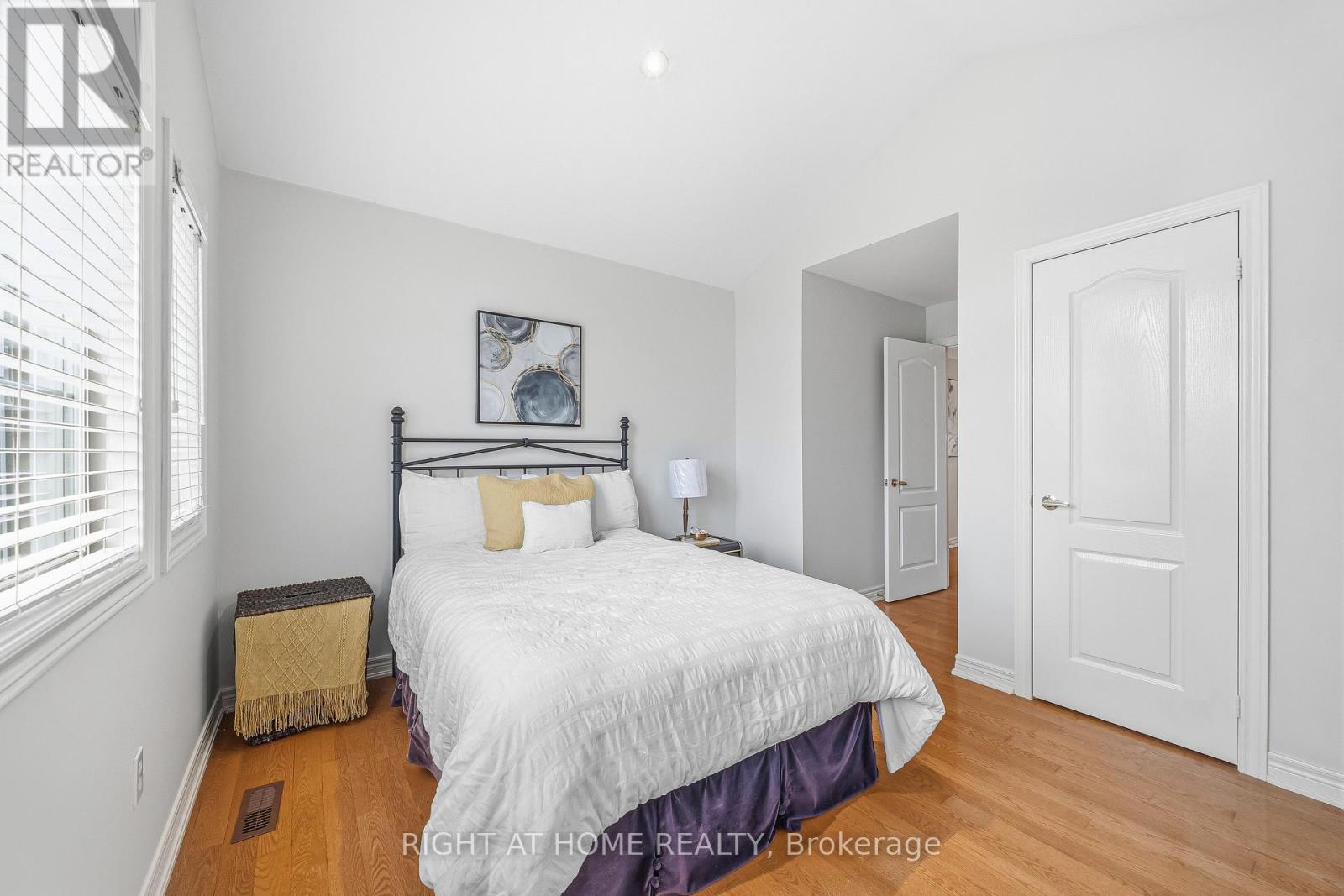 2275 WHITECLIFFE WAY - Image 17
