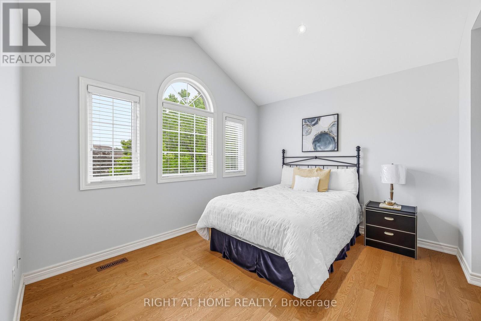2275 WHITECLIFFE WAY - Image 18