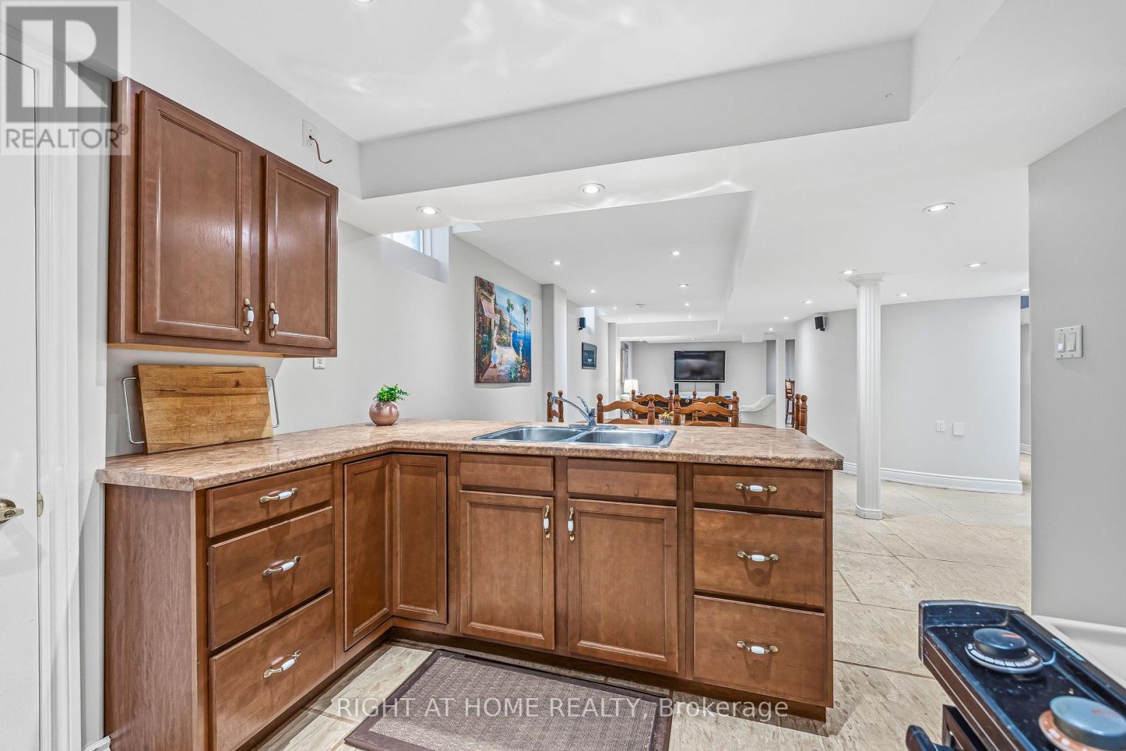 2275 WHITECLIFFE WAY - Image 27