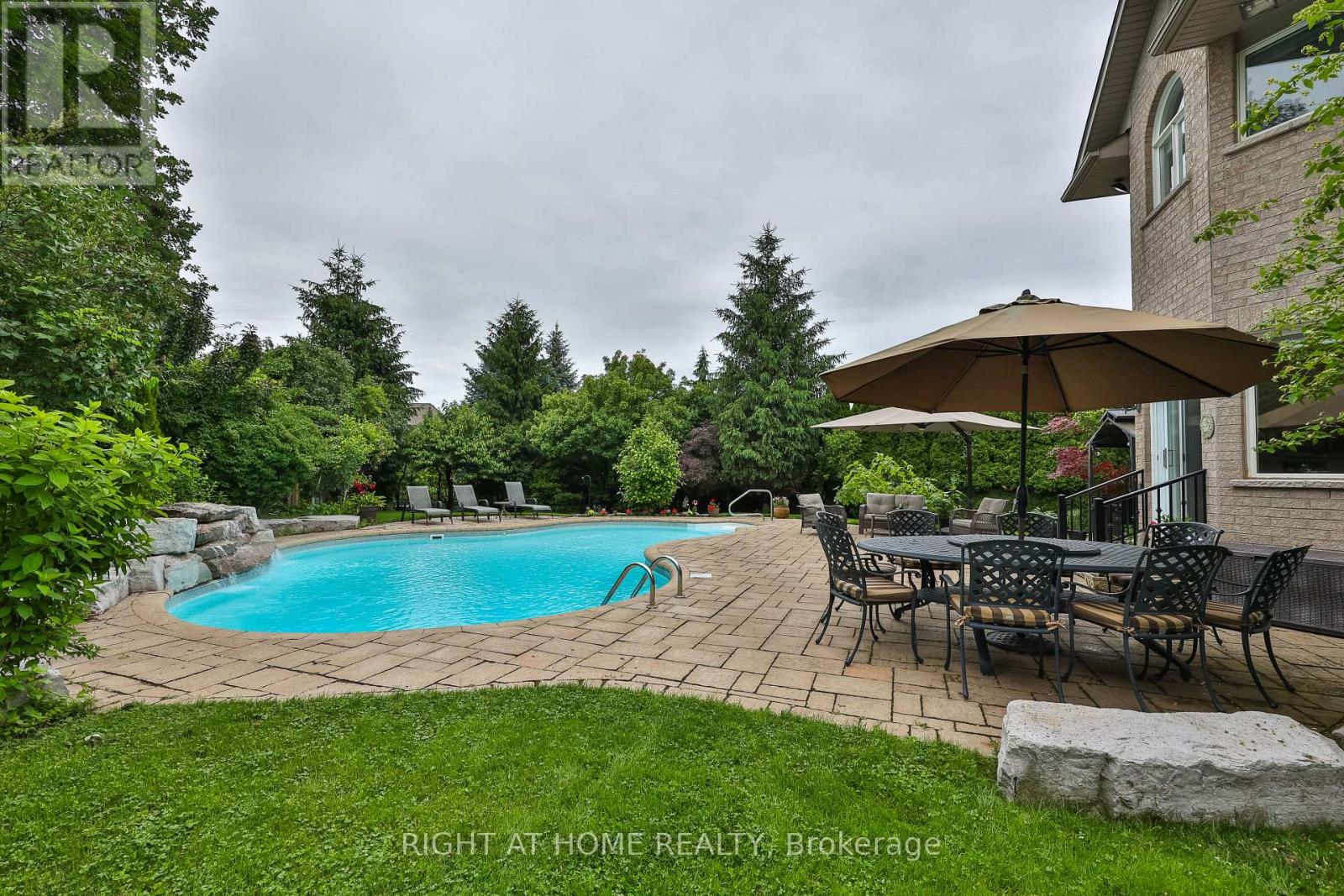 2275 WHITECLIFFE WAY - Image 31