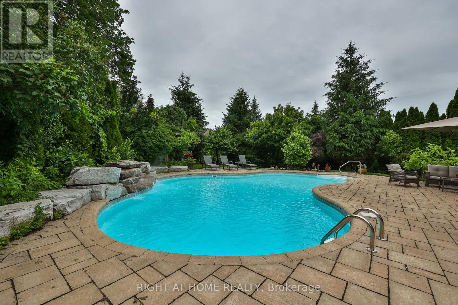 2275 WHITECLIFFE WAY - Image 32