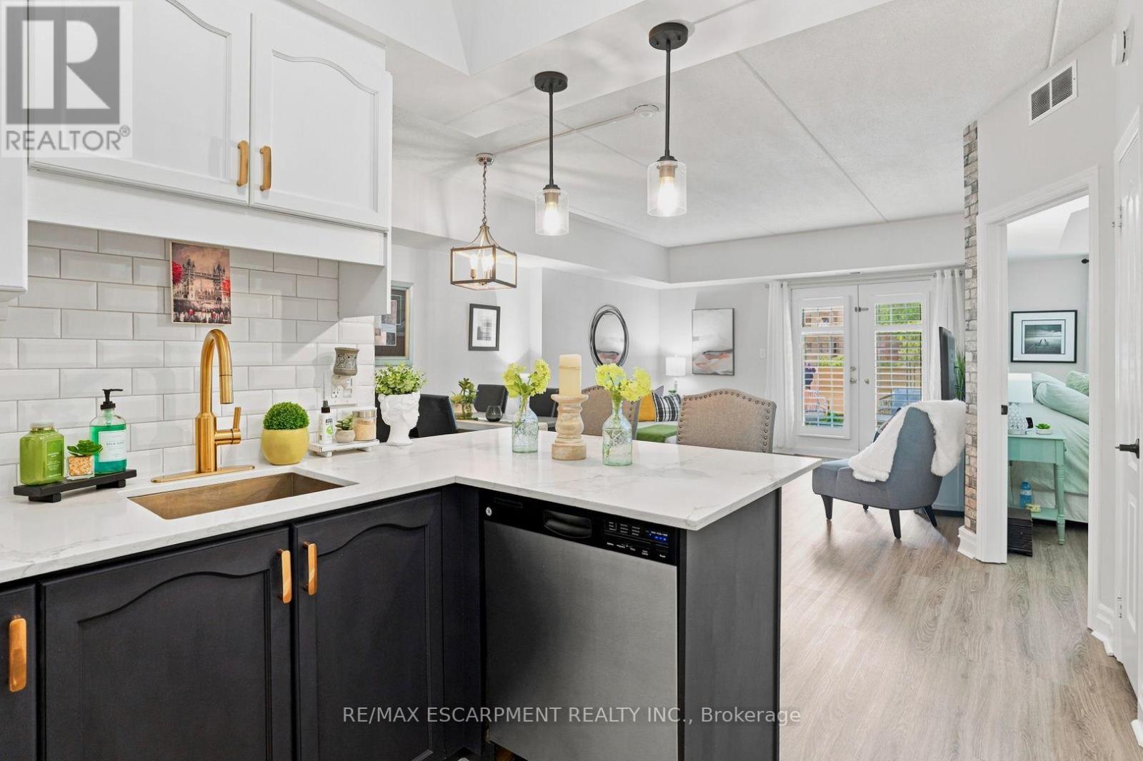 #101 4016 KILMER DRIVE - Image 19
