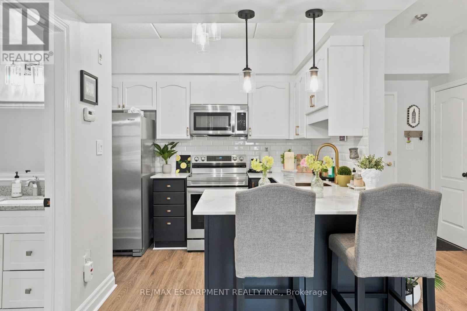#101 4016 KILMER DRIVE - Image 21