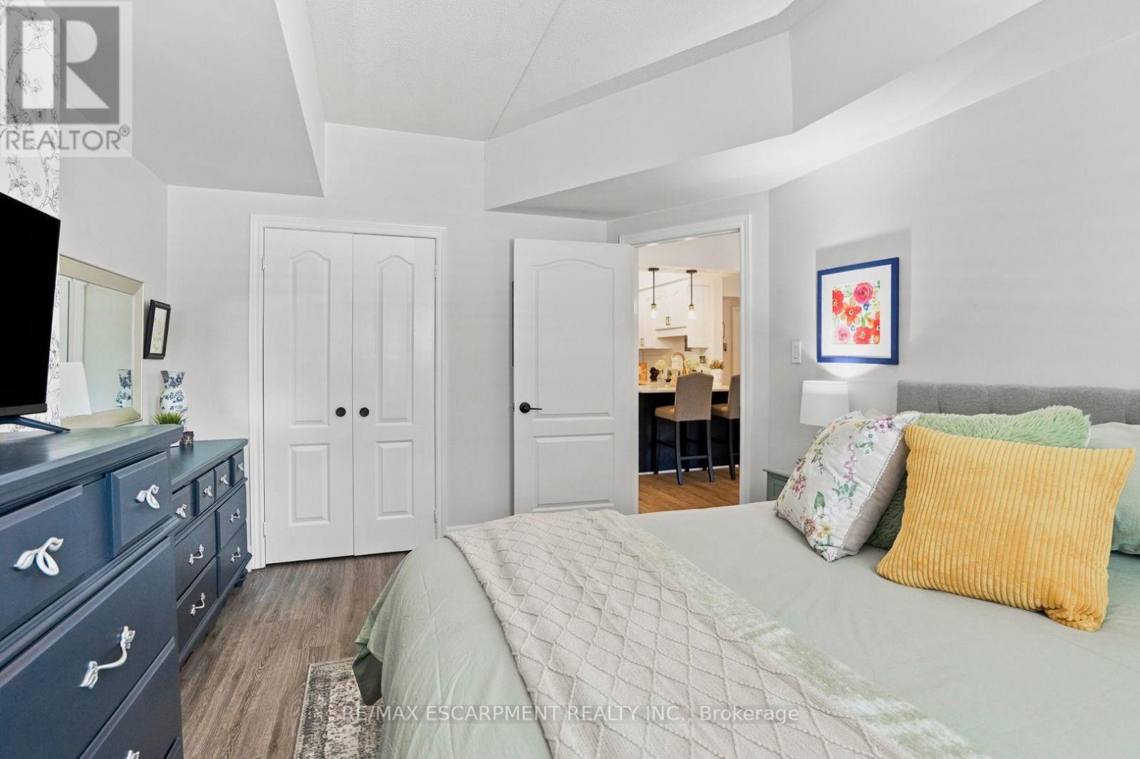 #101 4016 KILMER DRIVE - Image 25