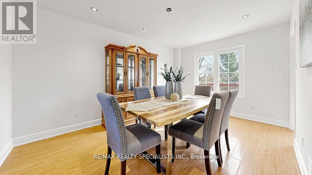 59 SUNFOREST DRIVE - Image 21