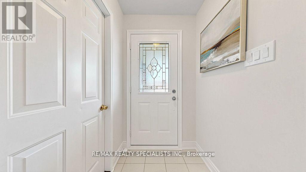 59 SUNFOREST DRIVE - 4