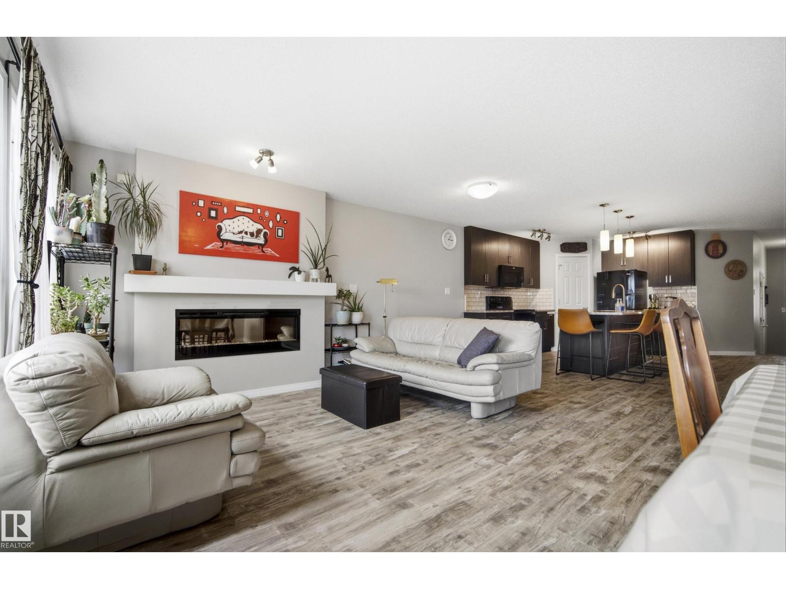 3805 POWELL WD SW - 16
