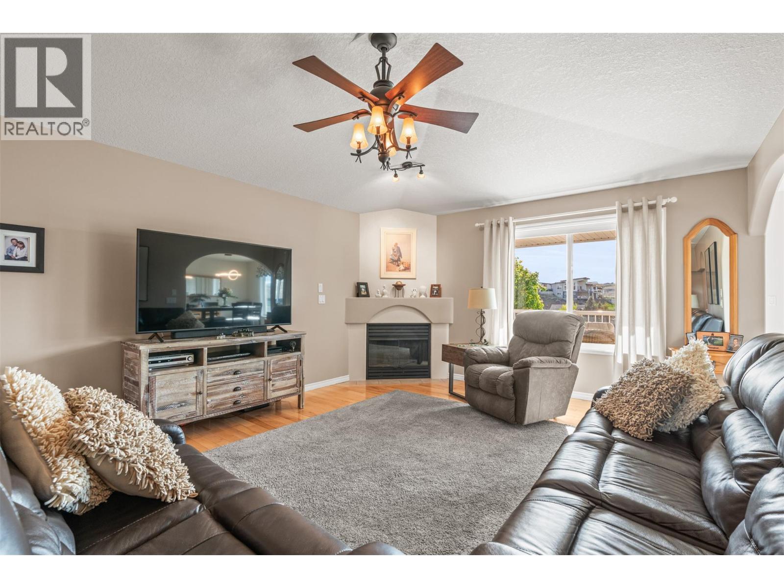 938 Mt Bulman Drive - 5