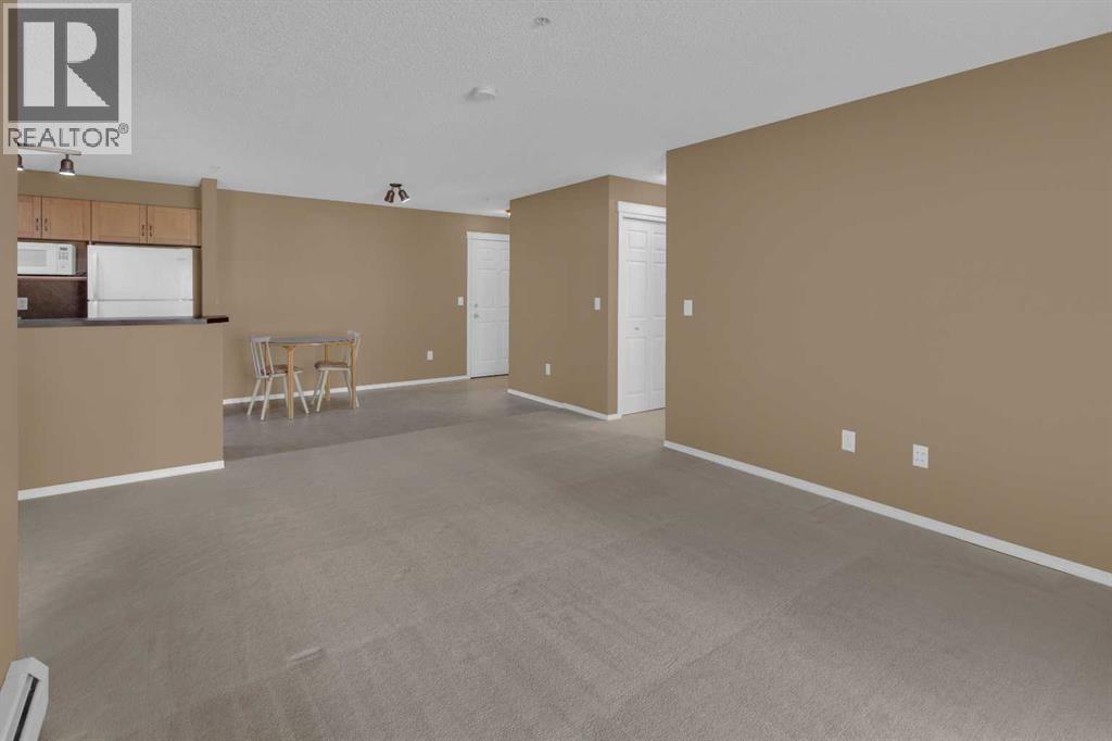#6213 70 Panamount Drive NW - 10