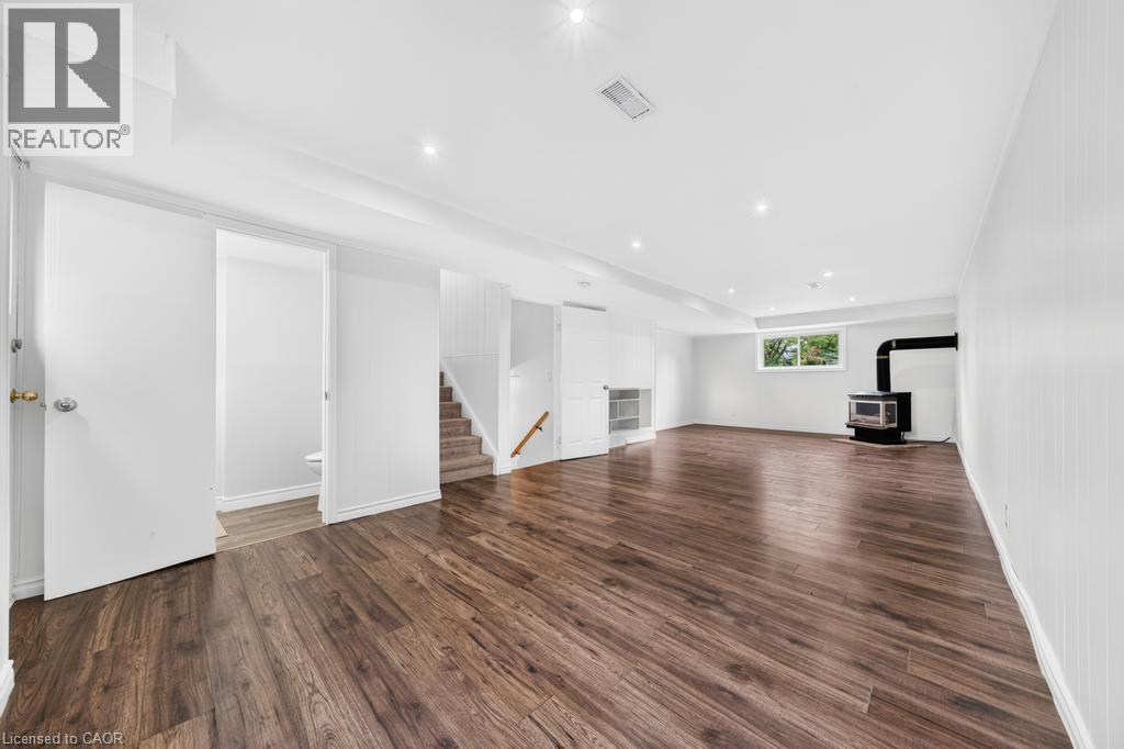 8 ACADIA Crescent - Image 31