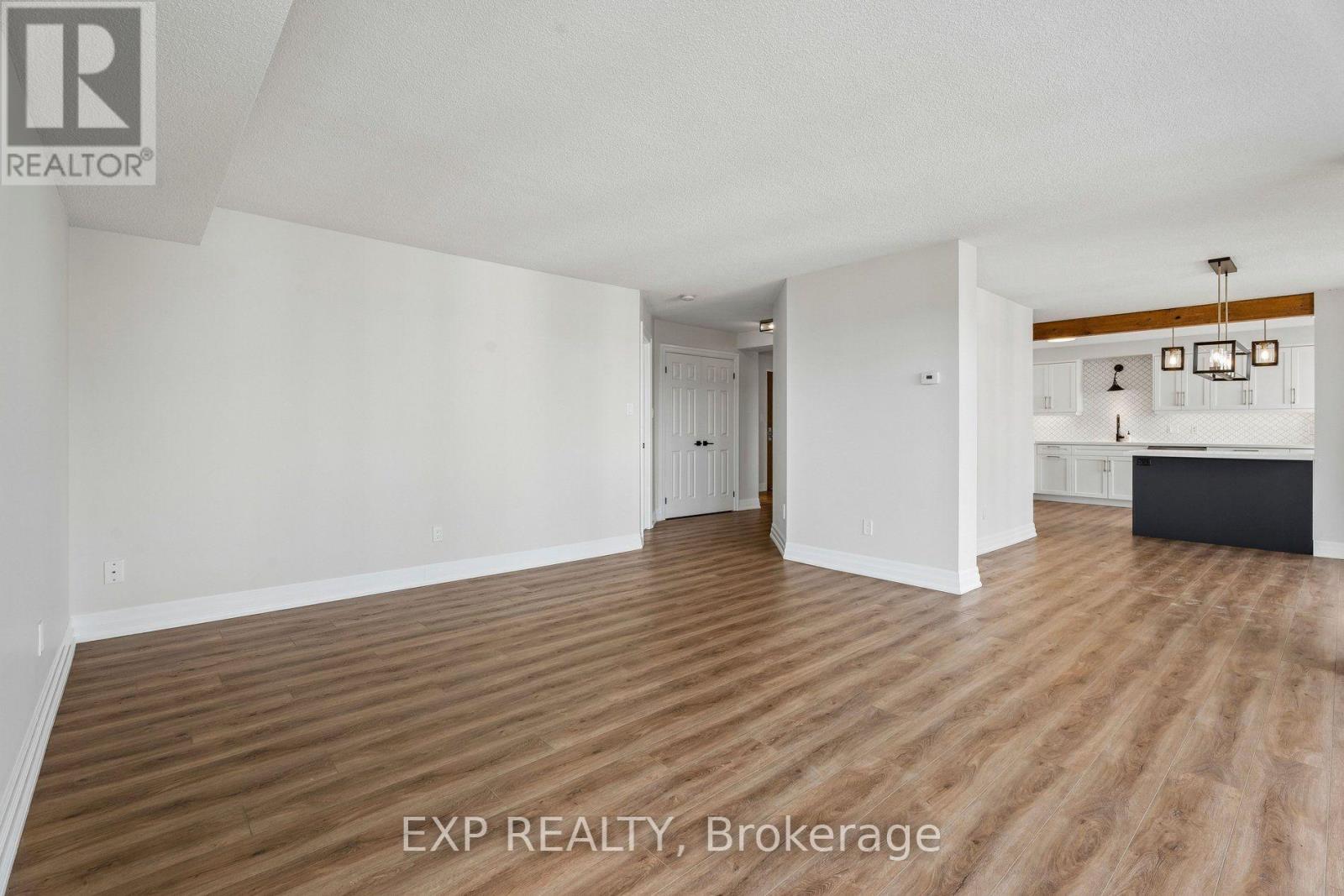 #1304 67 CAROLINE STREET S - Image 23