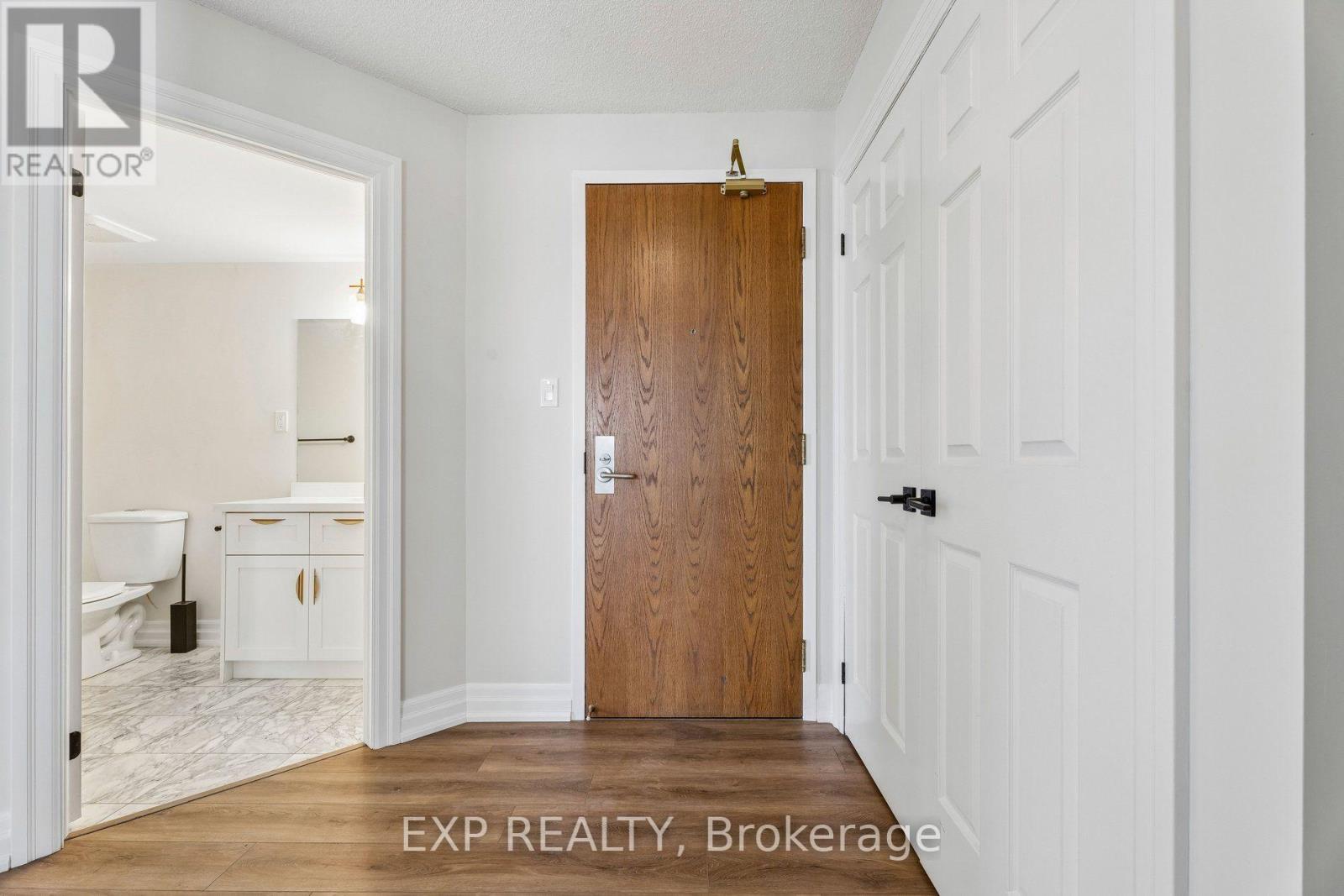 #1304 67 CAROLINE STREET S - Image 7