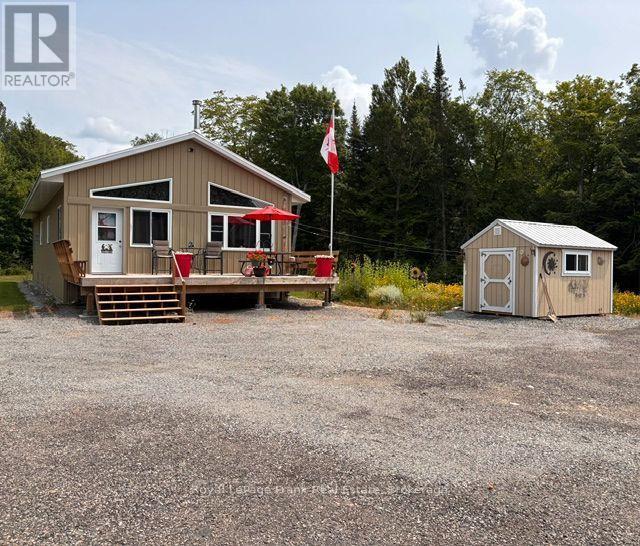 989 NORTH MCKENZIE LAKE ROAD - 2