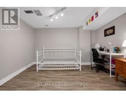 15d View Green Crescent, Toronto, ON M9W7C9 Photo 18
