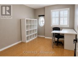 15d View Green Crescent, Toronto, ON M9W7C9 Photo 16