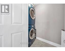 15d View Green Crescent, Toronto, ON M9W7C9 Photo 19