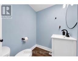 Bedroom 3 - 15d View Green Crescent, Toronto, ON M9W7C9 Photo 7