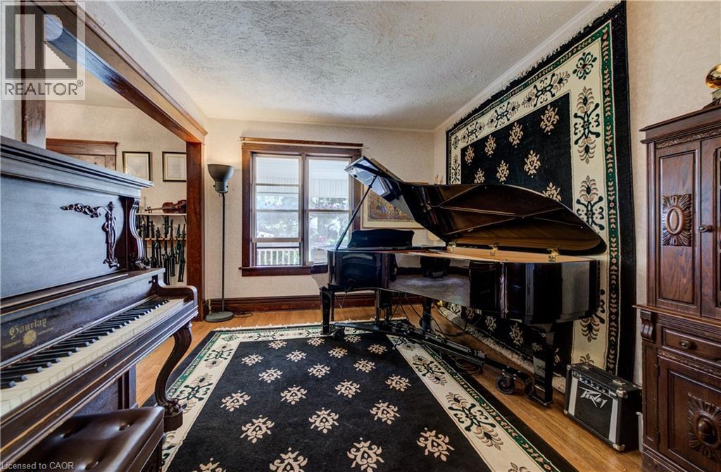 140 SHADE Street - Image 14