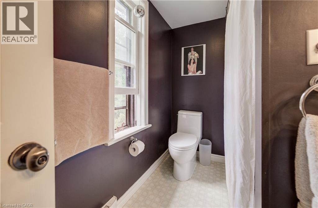140 SHADE Street - 31
