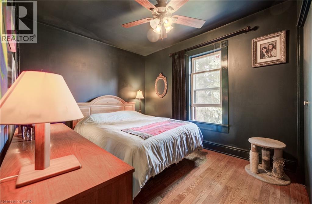 140 SHADE Street - 24