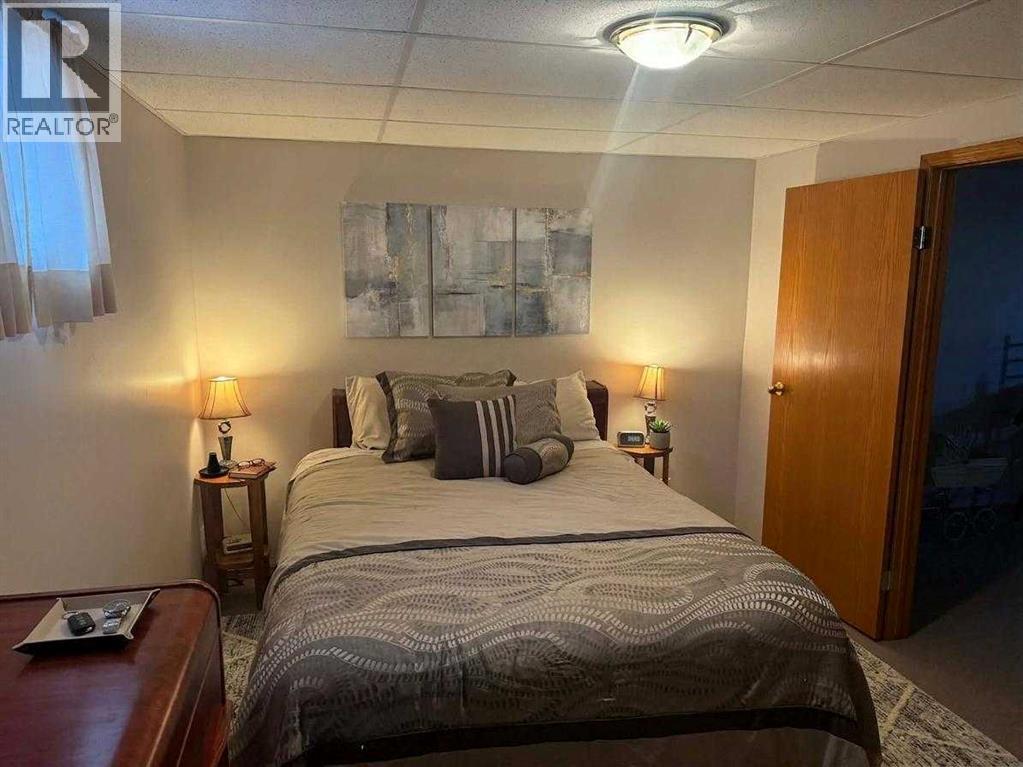 12 Clearwater Crescent - Photo 8