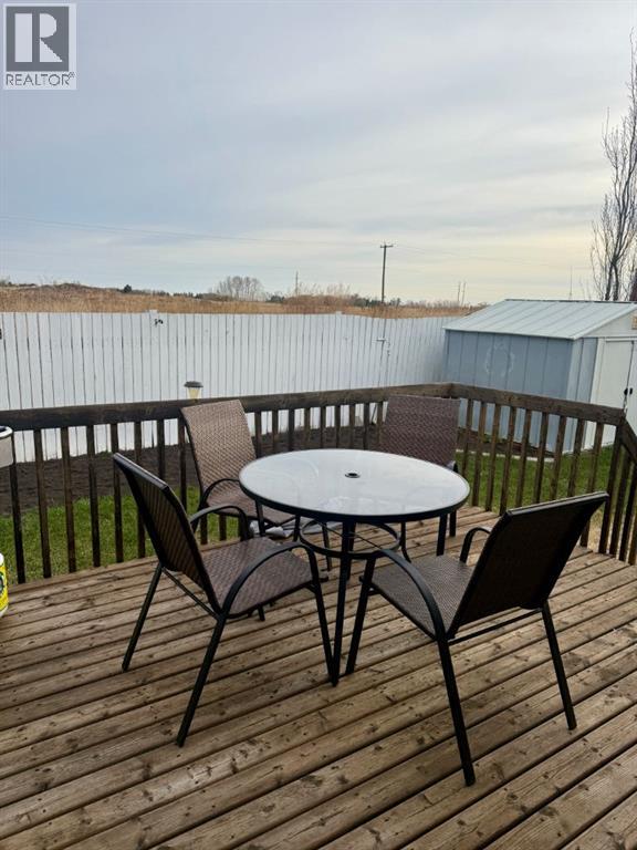 12 Clearwater Crescent - 17