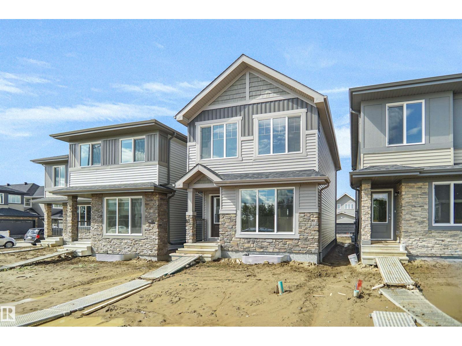 21354 128A AV NW, Trumpeter Area, Edmonton photo 2