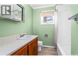 89 Daisy Crescent, Moose Jaw, SK S6J1C3 Photo 17