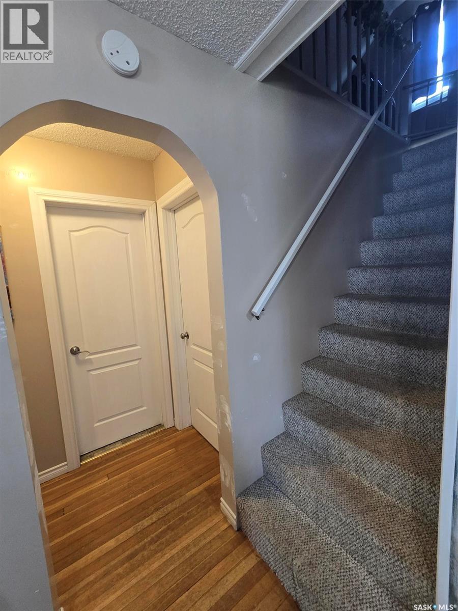 910 Pacific STREET - 28