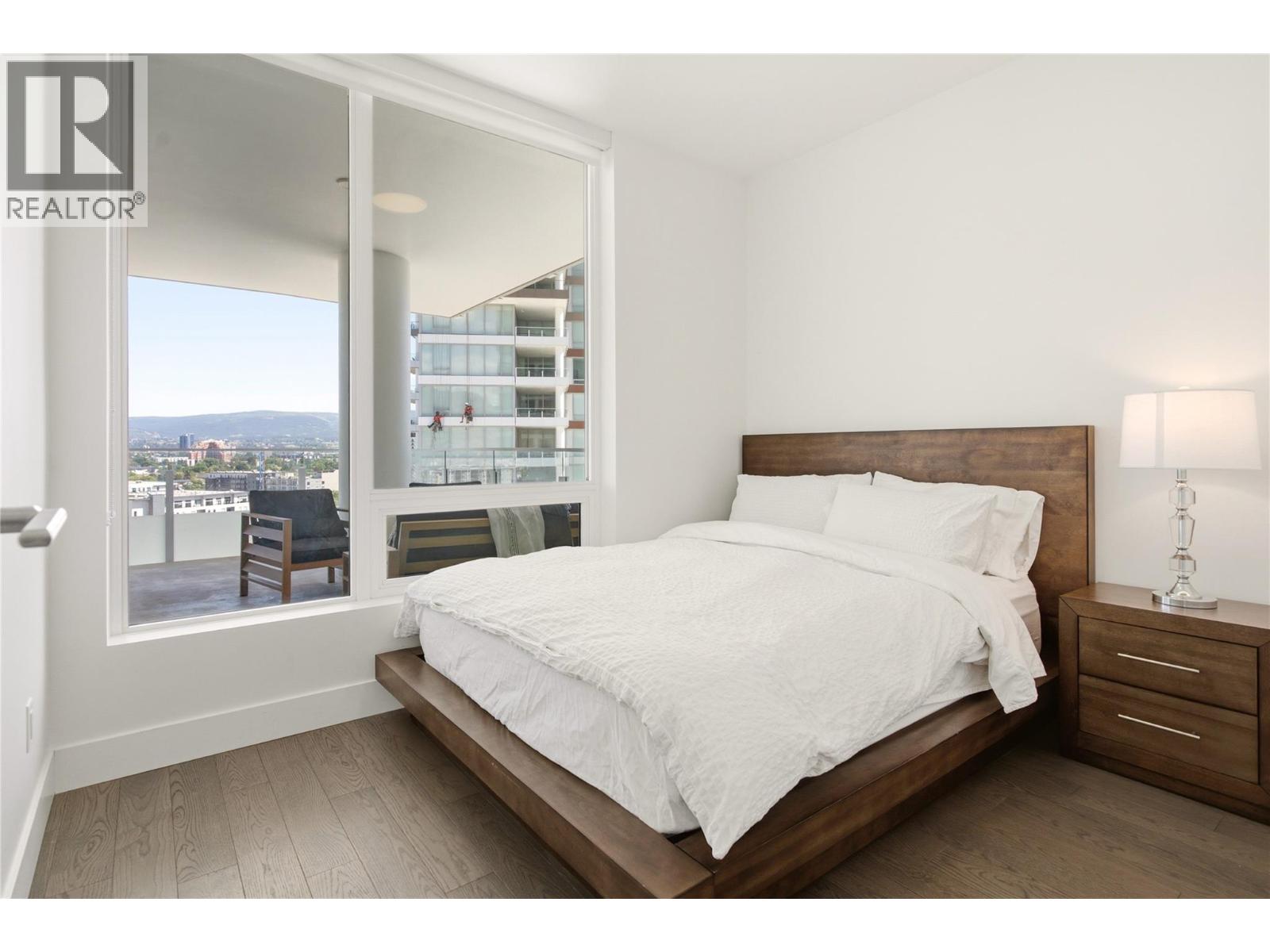#1202 1181 Sunset Drive - 8