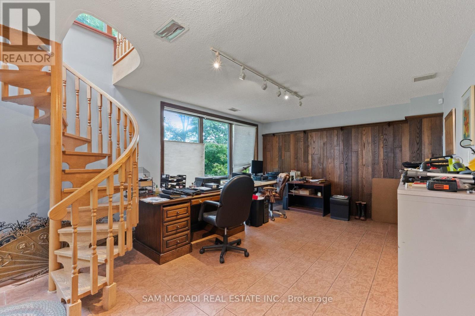 461 TEMAGAMI CRESCENT - Image 29