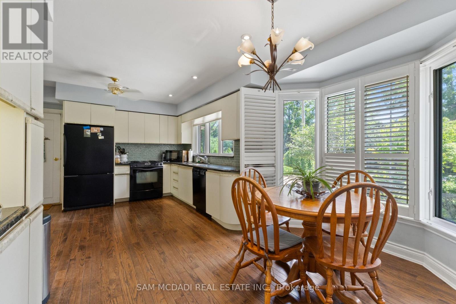 461 TEMAGAMI CRESCENT - Image 5