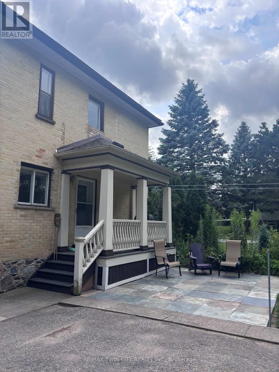 140 SHADE STREET - 35