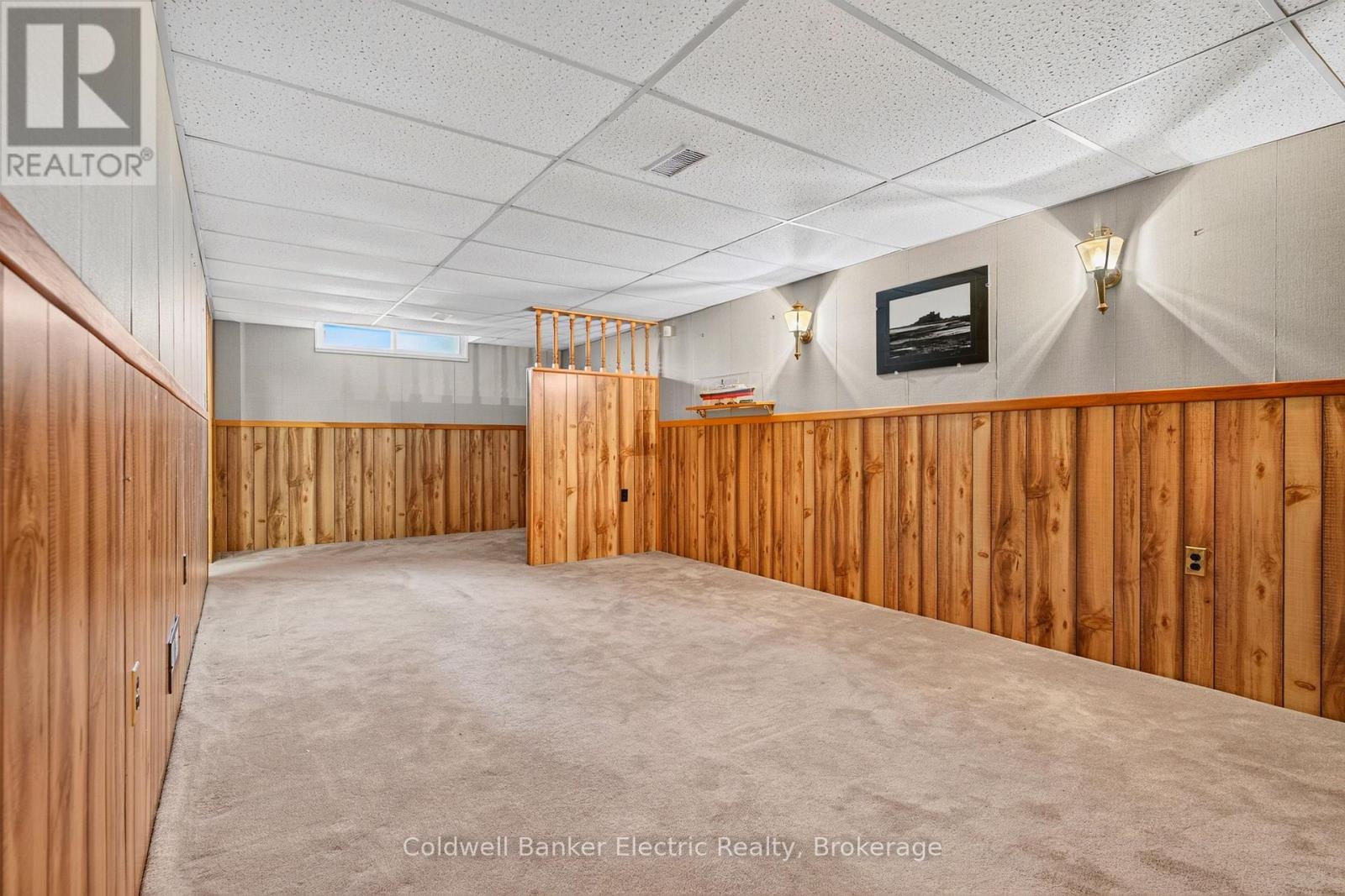 40 WORTHAM DRIVE - 35