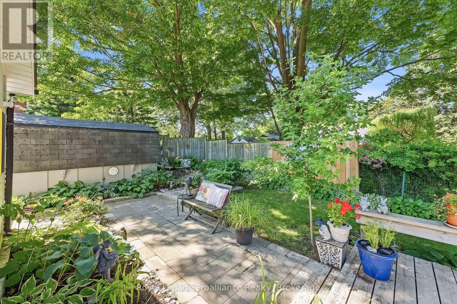 52 BRAMLEY STREET S - 39