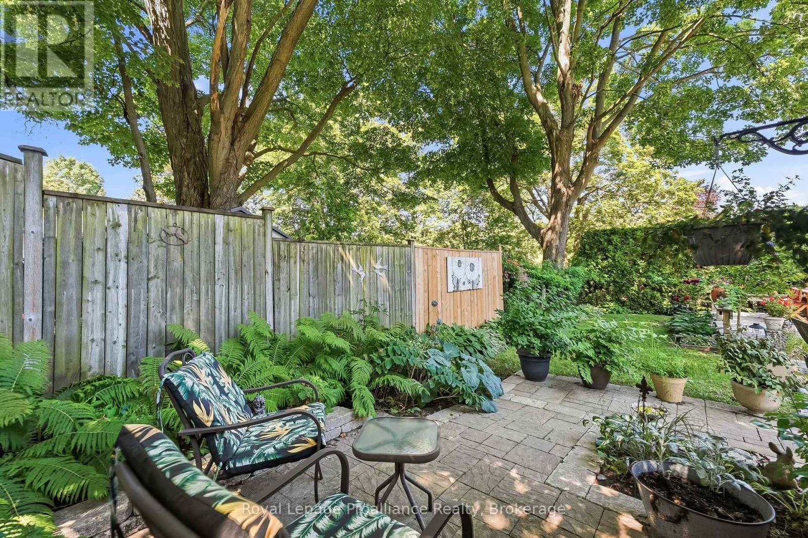 52 BRAMLEY STREET S - 40