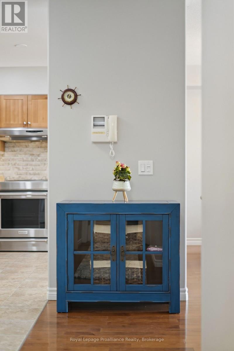 #101 15 HEARTWOOD DRIVE - Image 10