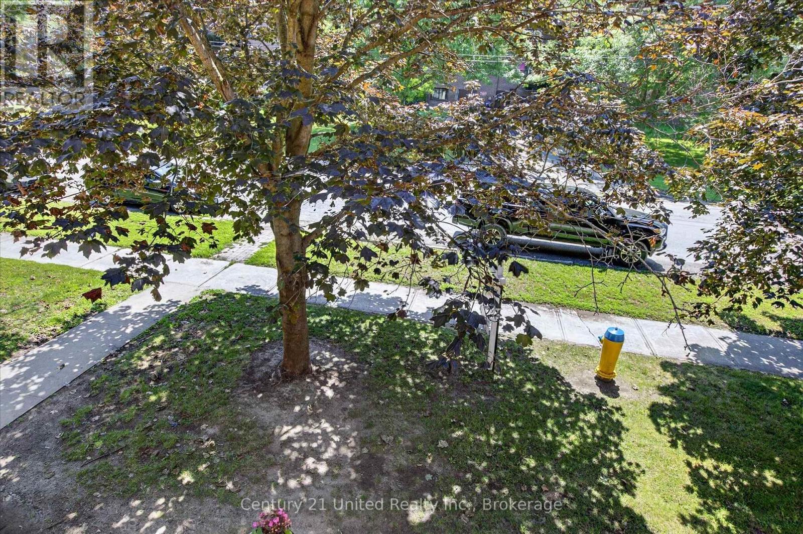 #201 136 WARE STREET - Image 29