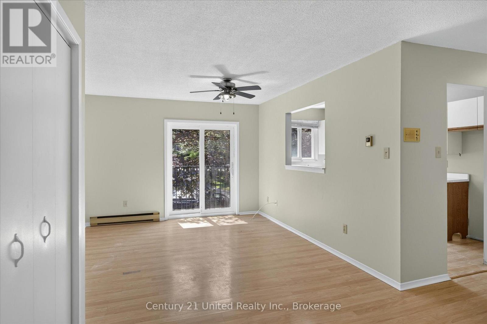 #201 136 WARE STREET - 8