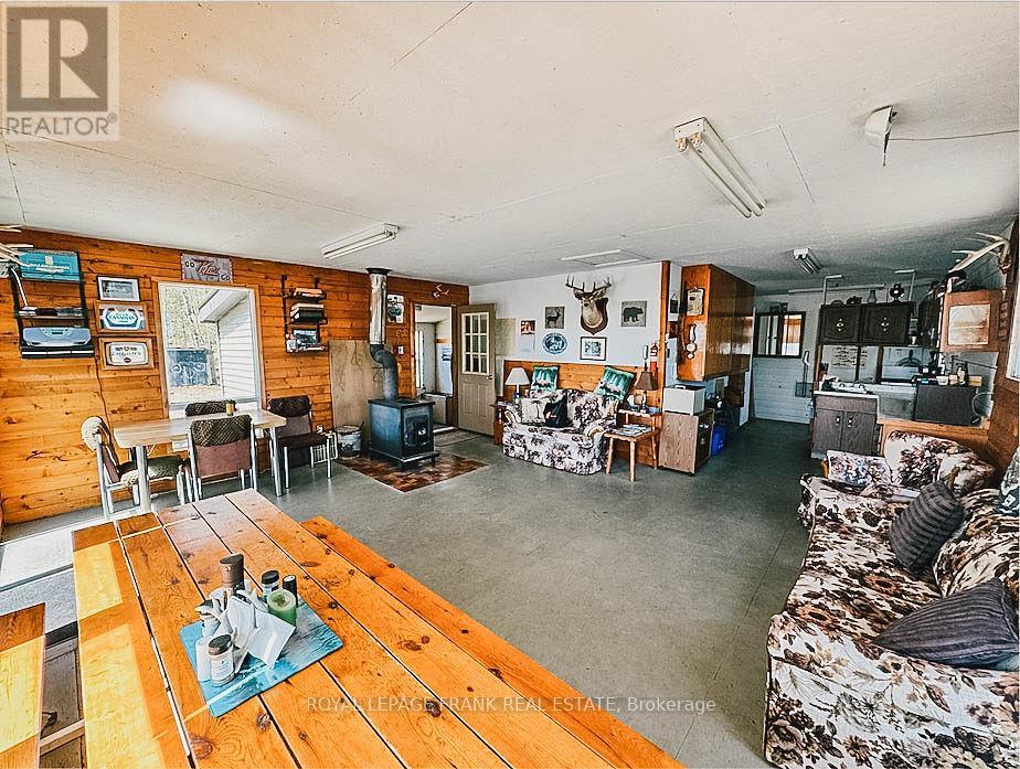 23157 A&B HIGHWAY 62 - 6