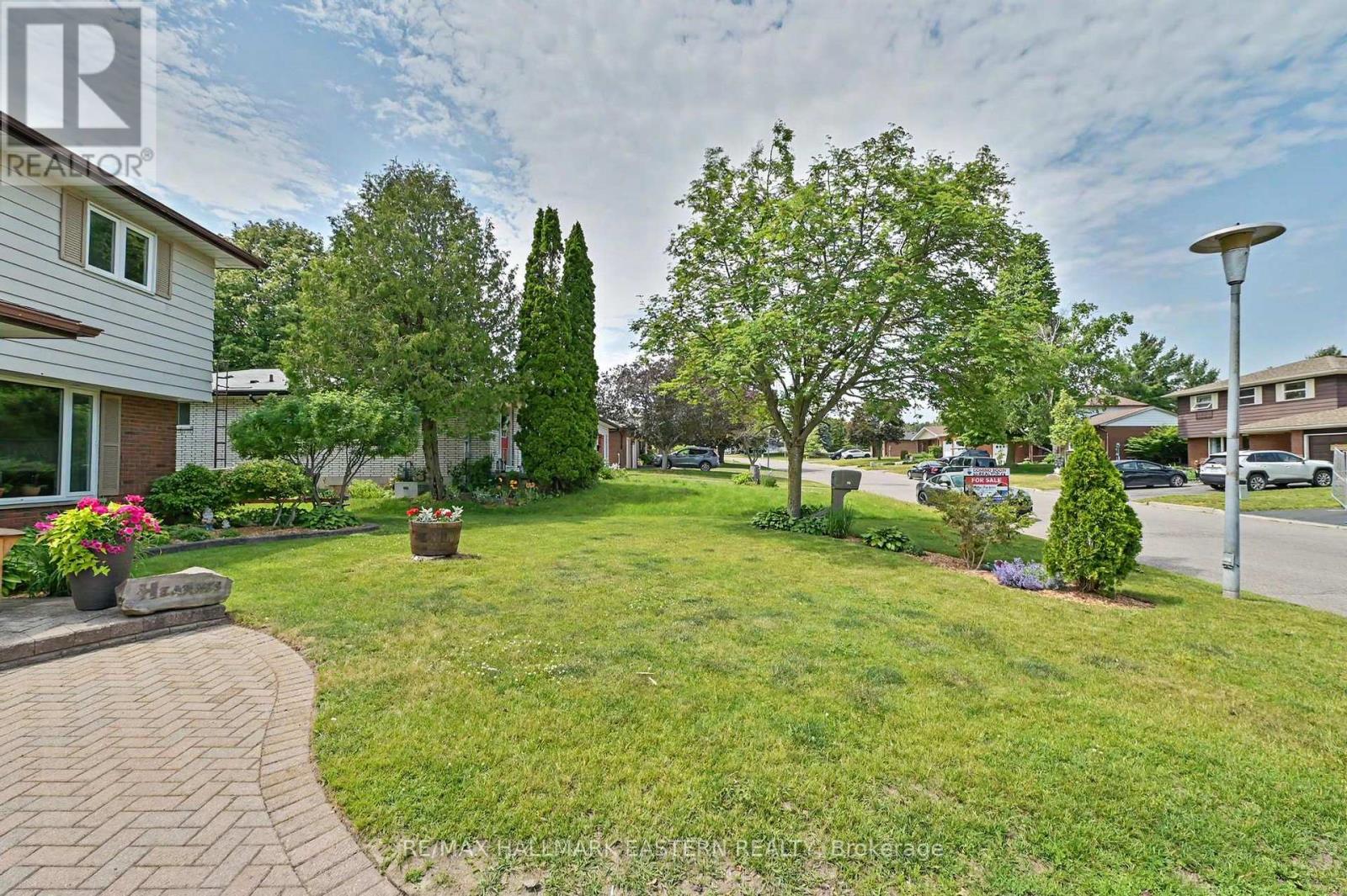 95 CENTENNIAL DRIVE - Image 4