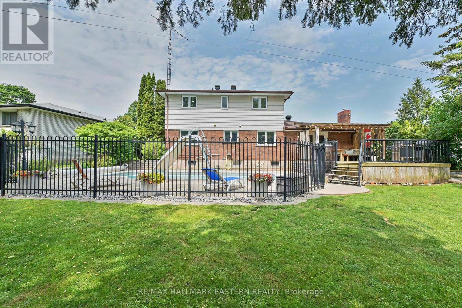 95 CENTENNIAL DRIVE - 41