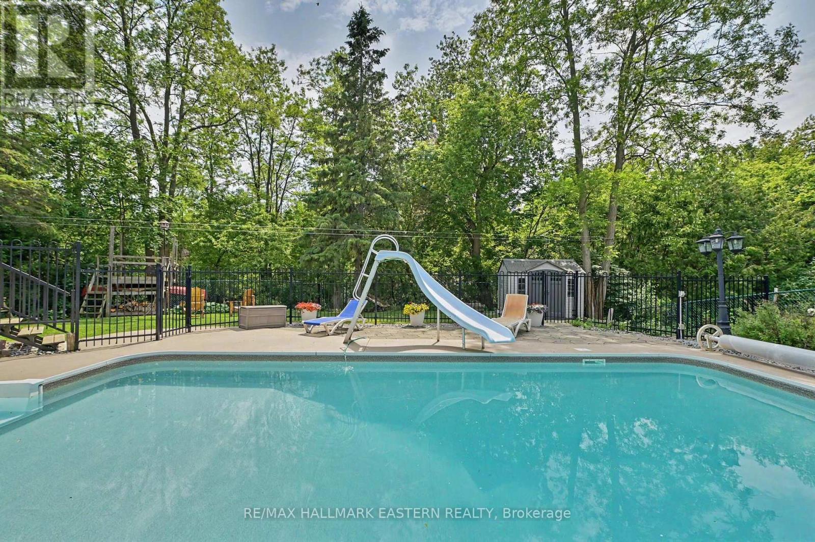 95 CENTENNIAL DRIVE - Image 44